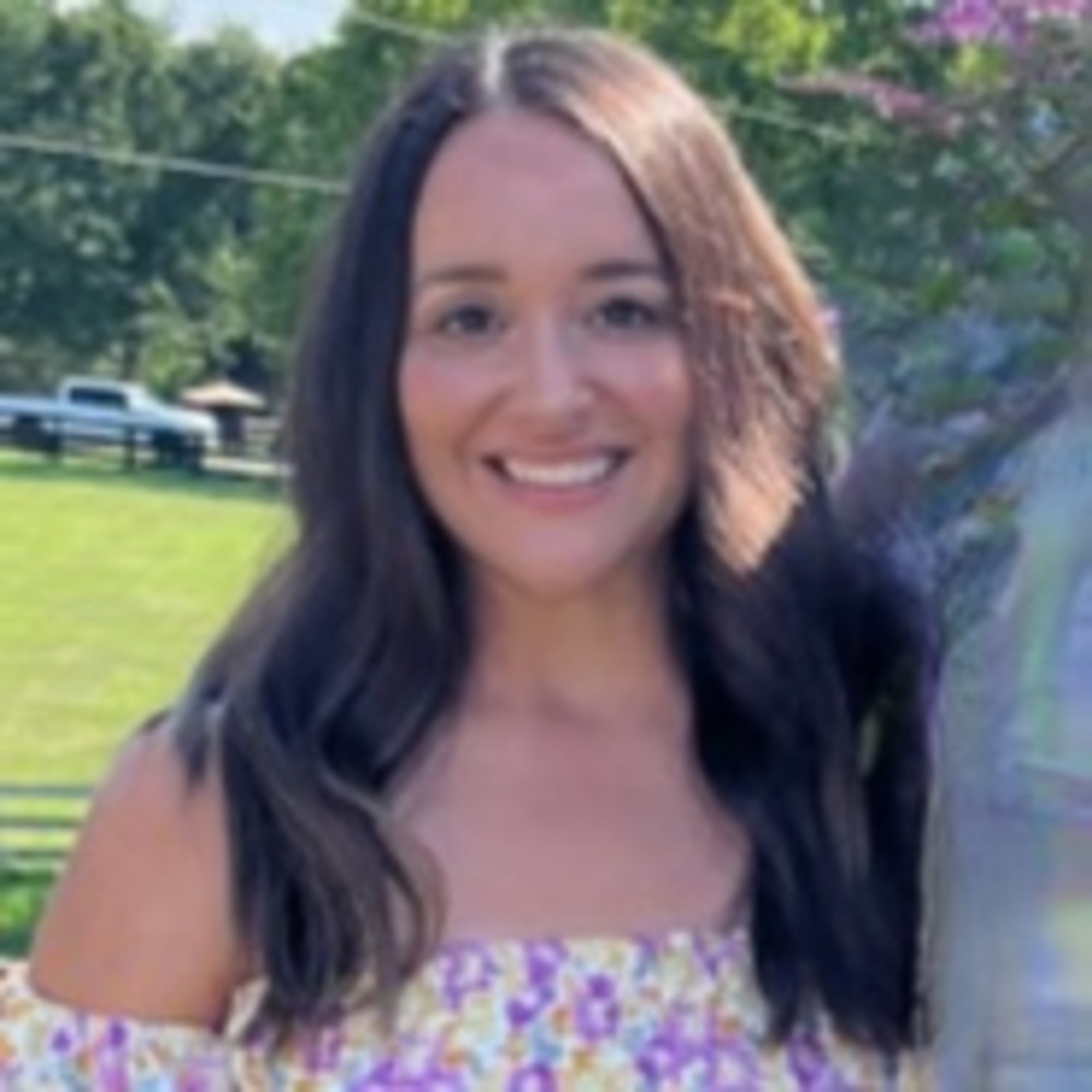 Meet your Posher, Leila
